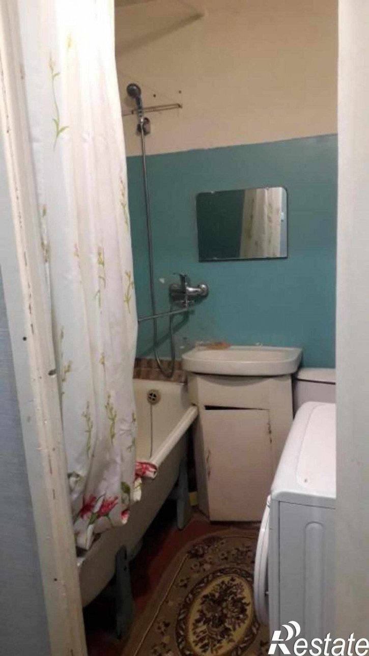 1-комн квартира Комиссарова ул, 9