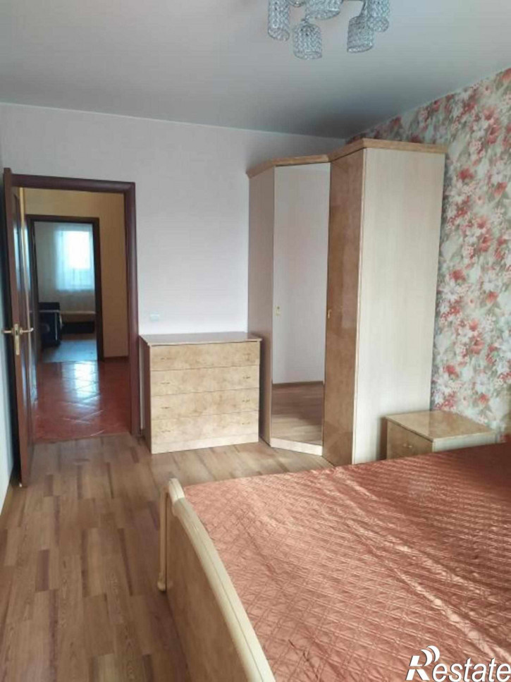 2-комн квартира Строителей ул, 1А