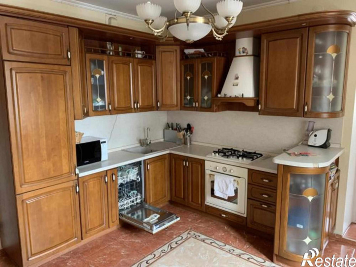 3-комн квартира Октябрьский пр-кт, 36