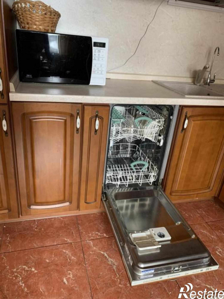 3-комн квартира Октябрьский пр-кт, 36