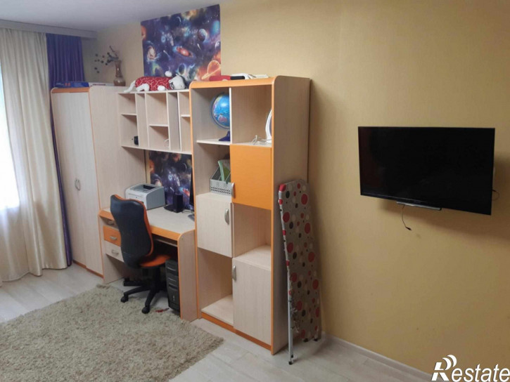 2-комн квартира Строителей пр-кт, 15