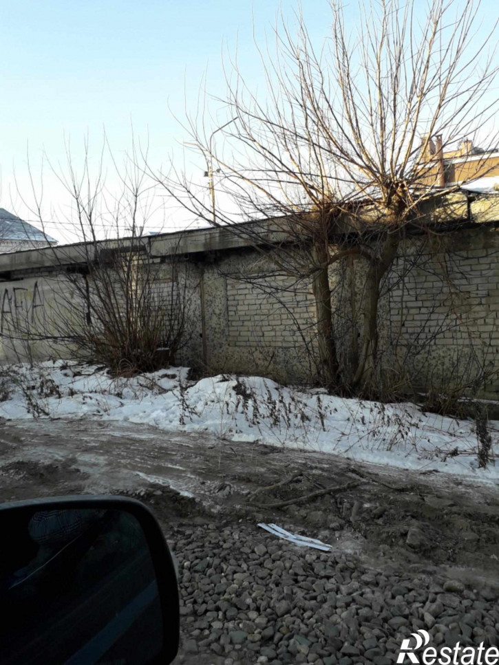 Гараж/парковка 10 Августа ул, 85А
