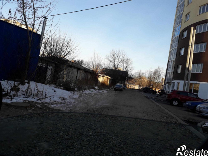 Гараж/парковка 10 Августа ул, 85А
