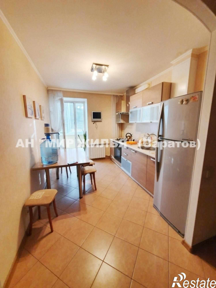 2-комн квартира Зарубина ул, 84/90