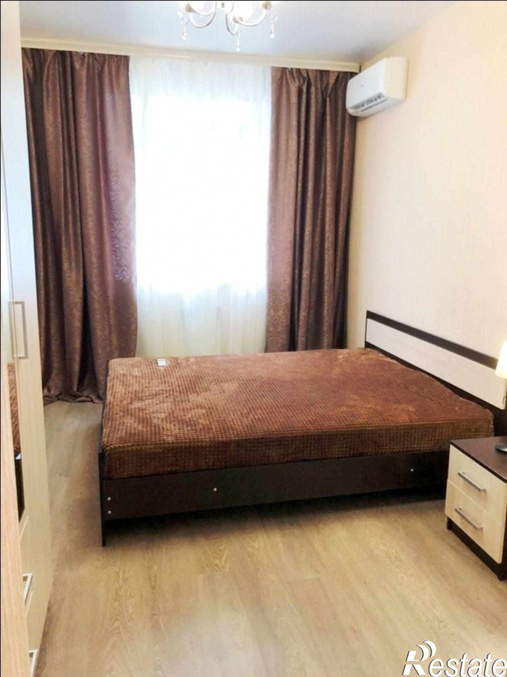 3-комн квартира Орджоникидзе ул, 44А