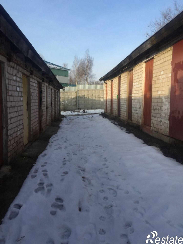 Гараж/парковка Шинников ул, 8
