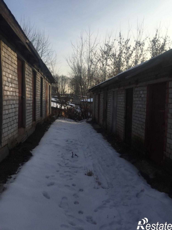 Гараж/парковка Шинников ул, 8
