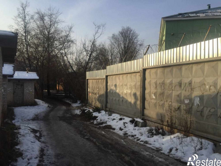 Гараж/парковка Шинников ул, 8