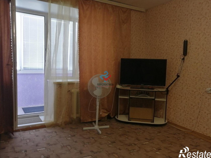 3-комн квартира улица Пушанина, 48