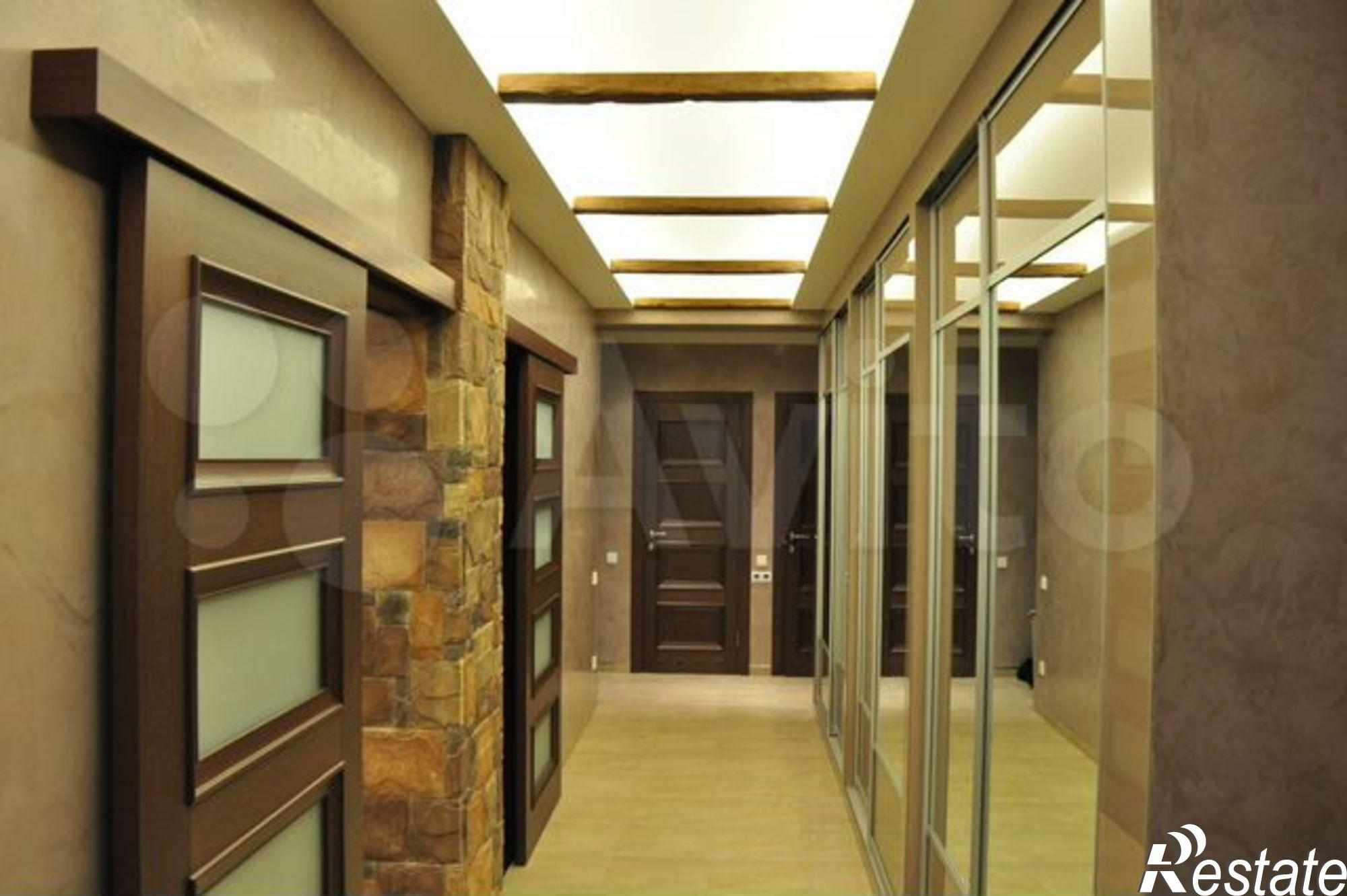 Купить квартиру за 12 000 000 рублей на Банковская ул, 12а