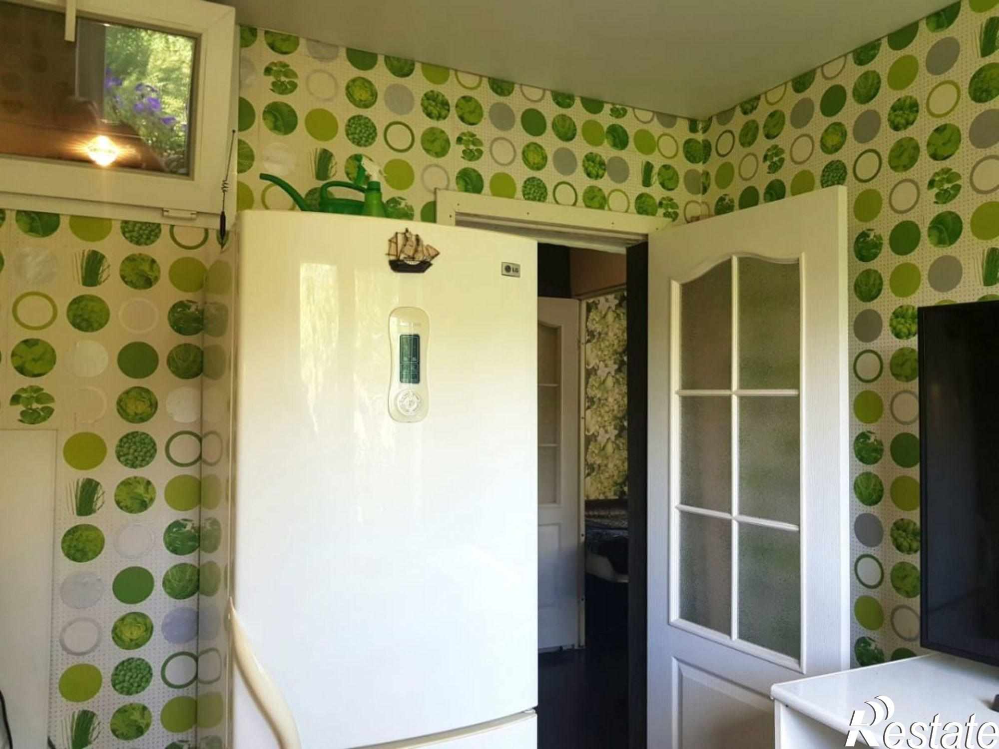 Купить квартиру за 2 800 000 рублей на Лужская ул, 52