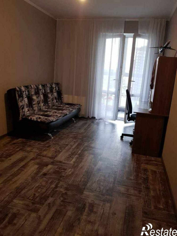 2-комн квартира Генерала Челнокова ул, 56