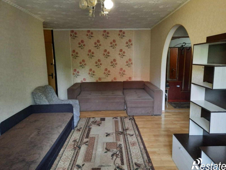 3-комн квартира Генерал-лейтенанта Захарова ул, 29