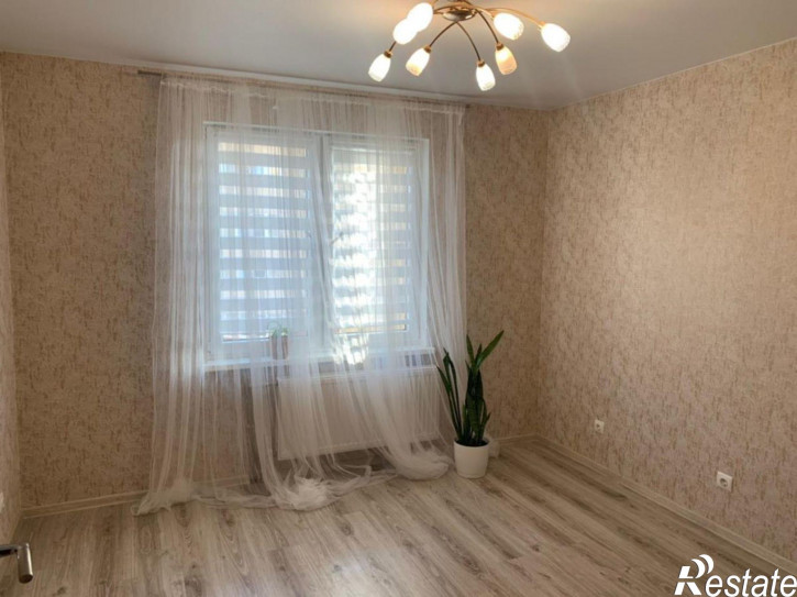 2-комн квартира Дзержинского ул, 168А