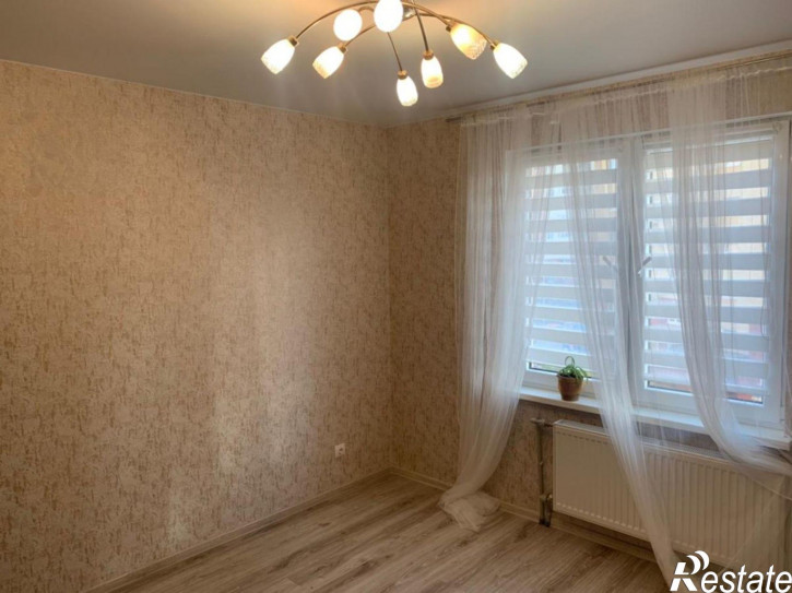 2-комн квартира Дзержинского ул, 168А