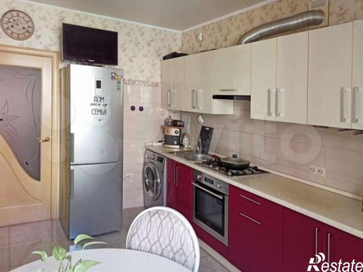 2-комн квартира Майский пер, 3