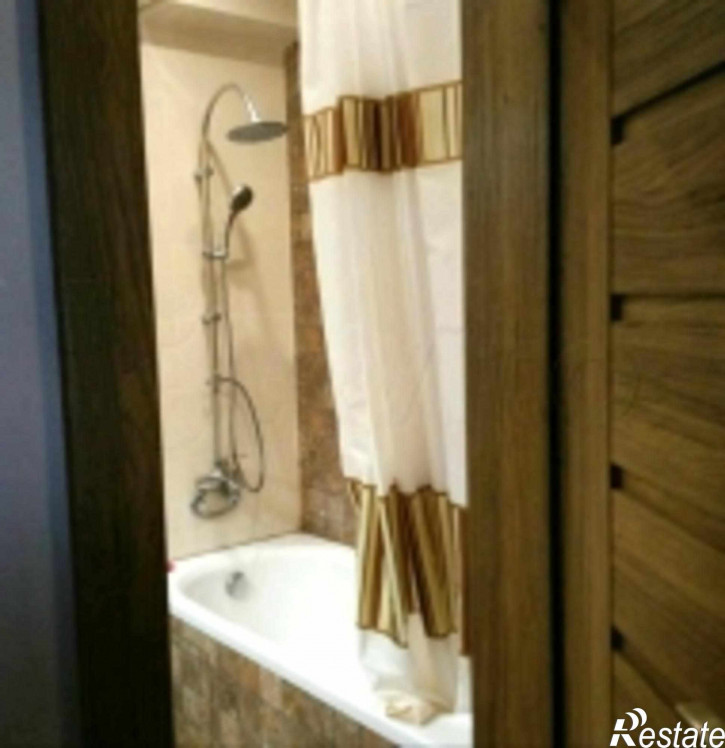 2-комн квартира Добролюбова ул, 37