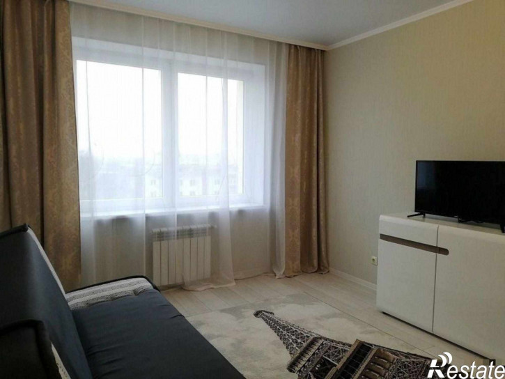 1-комн квартира Аксакова ул, 95