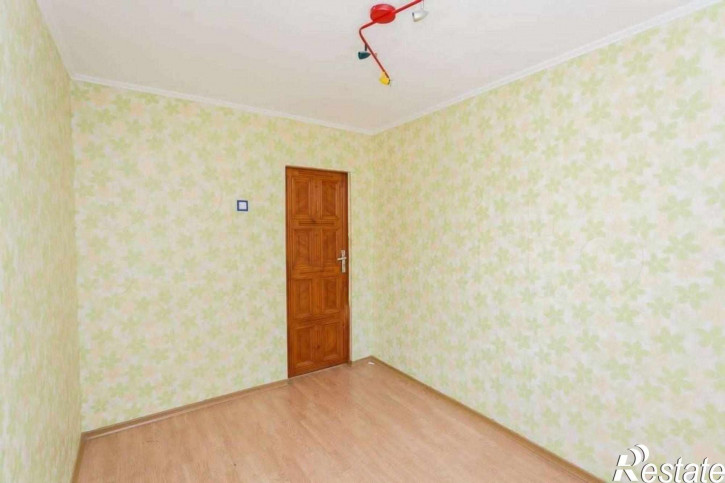 4-комн квартира Фрунзе ул, 76