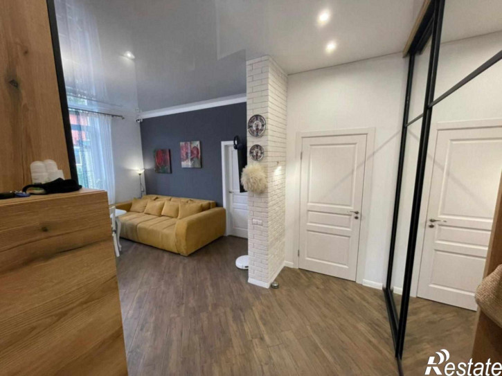 2-комн квартира Тенистая аллея ул, 33
