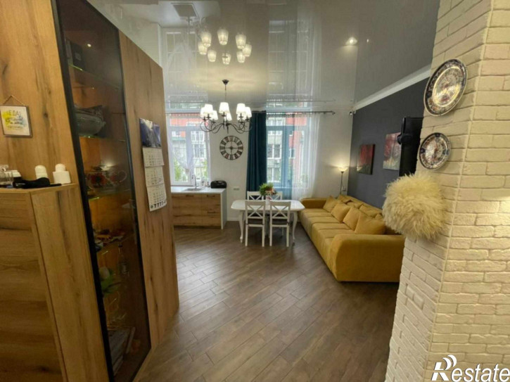 2-комн квартира Тенистая аллея ул, 33