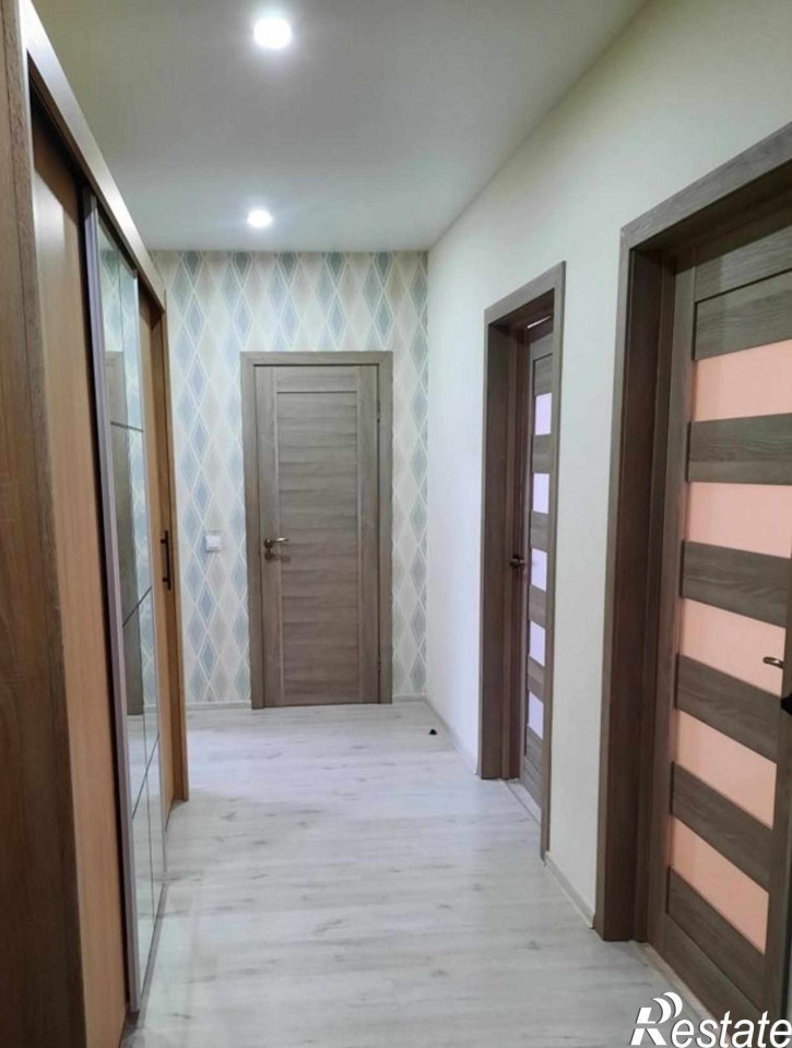 2-комн квартира Старшины Дадаева ул, 58
