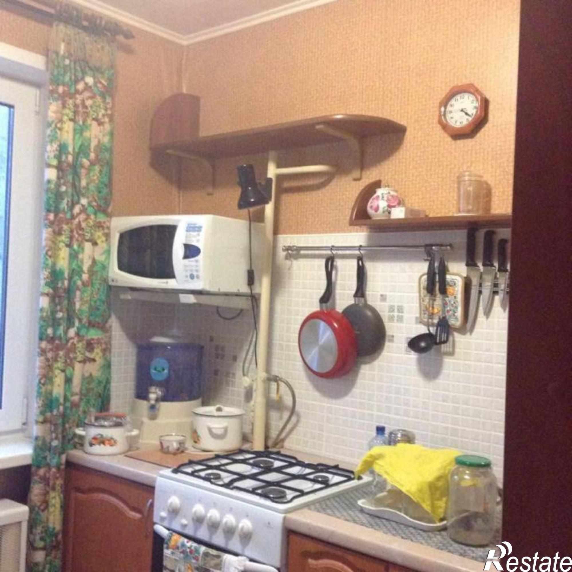 Сдать квартиру за 15 000 рублей на Сурикова ул, 16