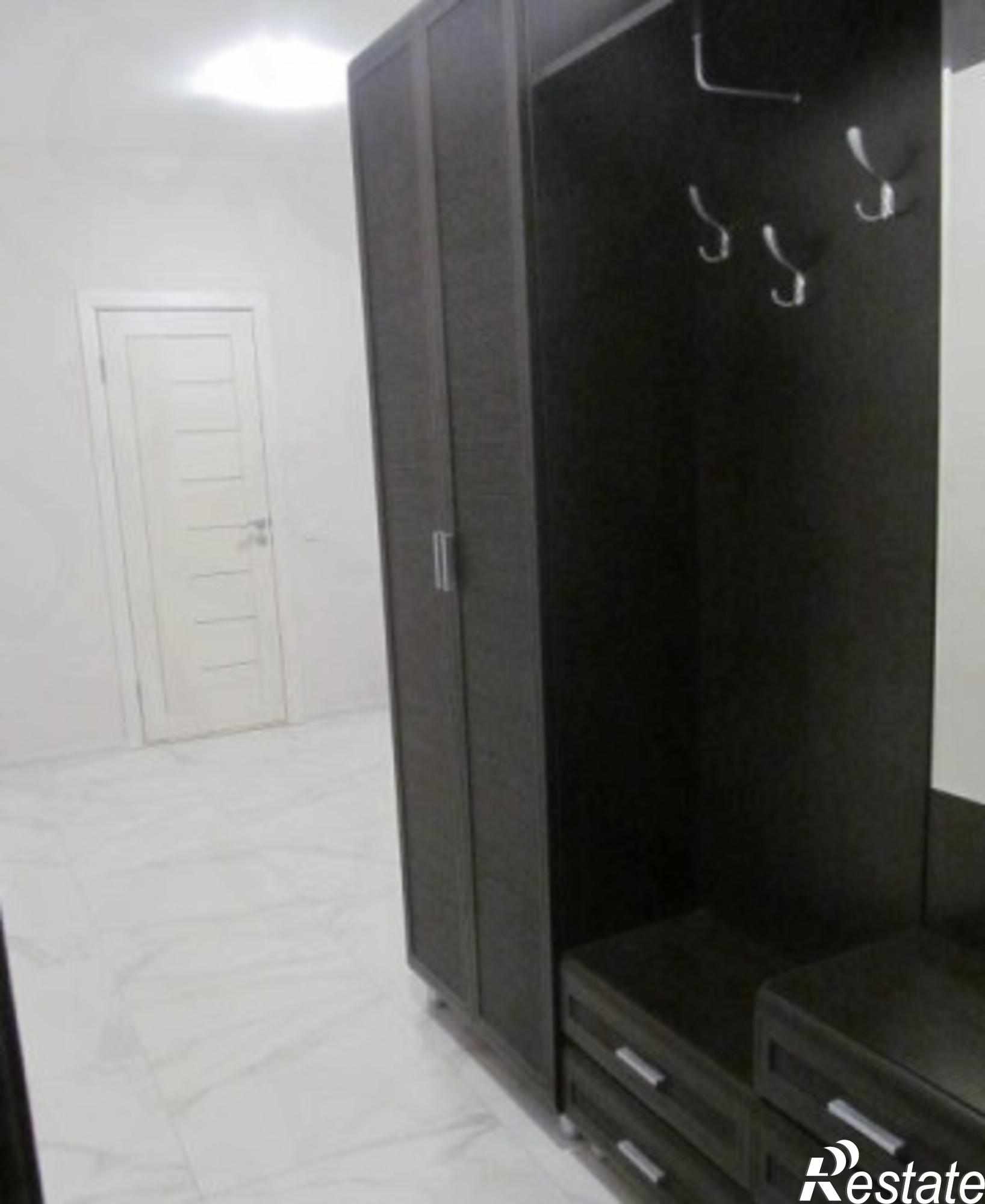 Сдать квартиру за 15 000 рублей на Крайнова ул, 3А