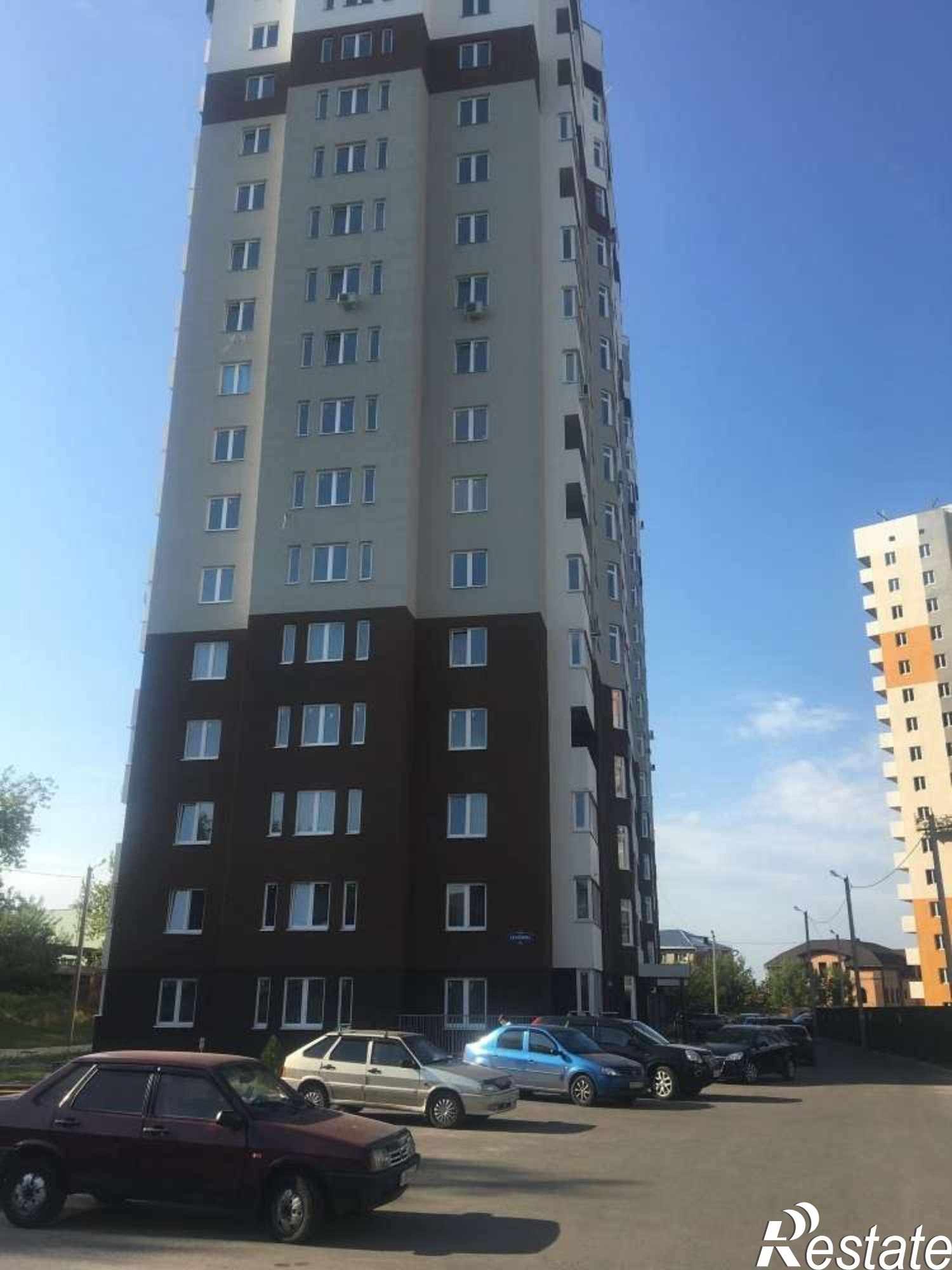 Сдать квартиру за 15 000 рублей на Крайнова ул, 3А