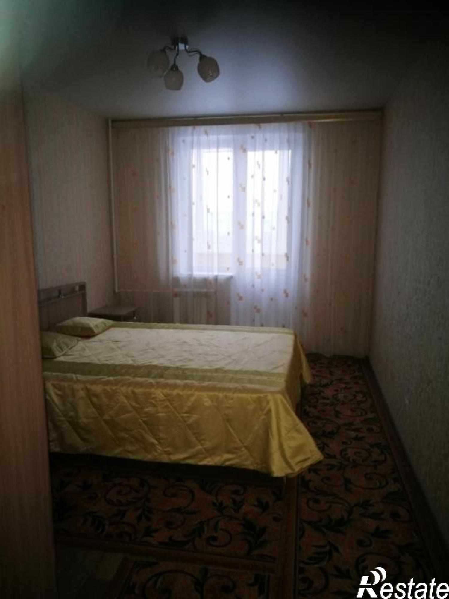 Сдать квартиру за 15 000 рублей на Комиссарова ул, 3Б