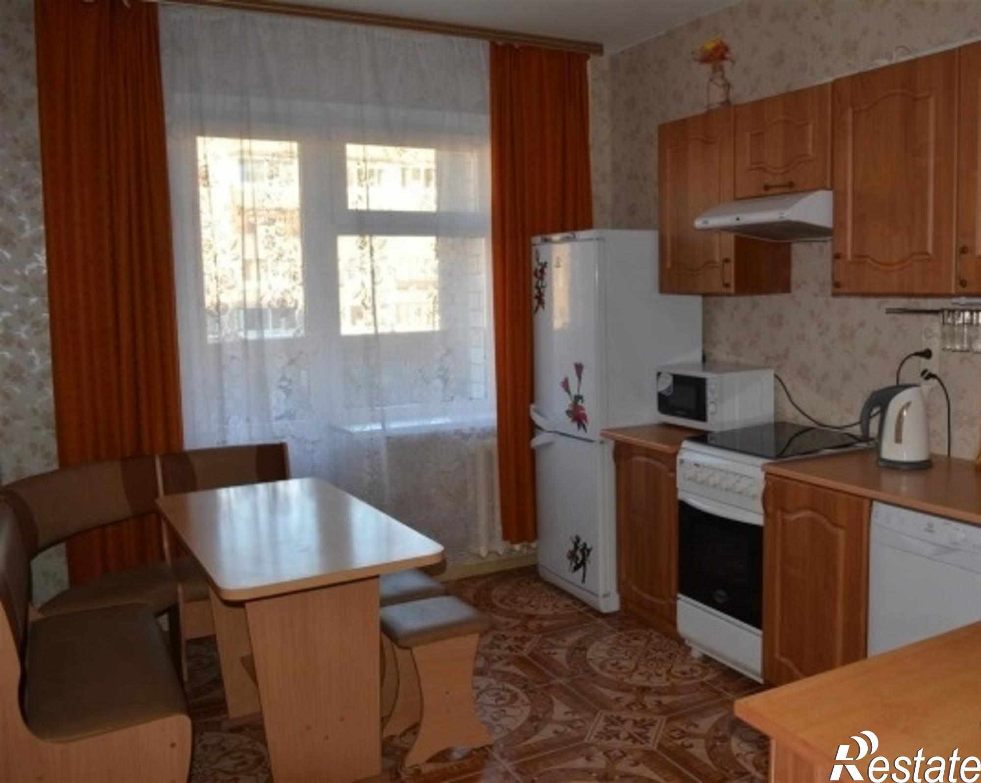 Сдать квартиру за 15 000 рублей на Комиссарова ул, 4А