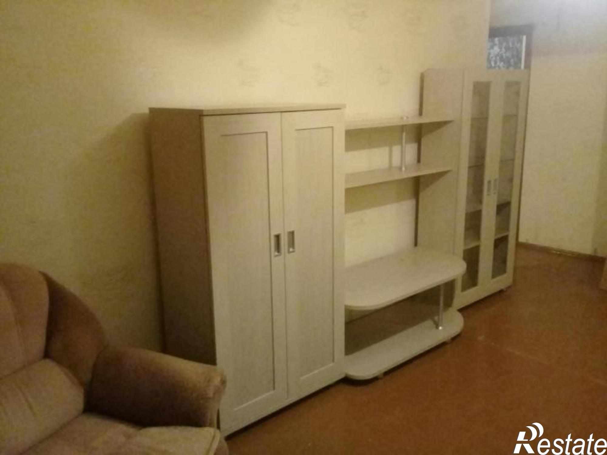 Сдать квартиру за 28 000 рублей на Комиссарова ул, 61
