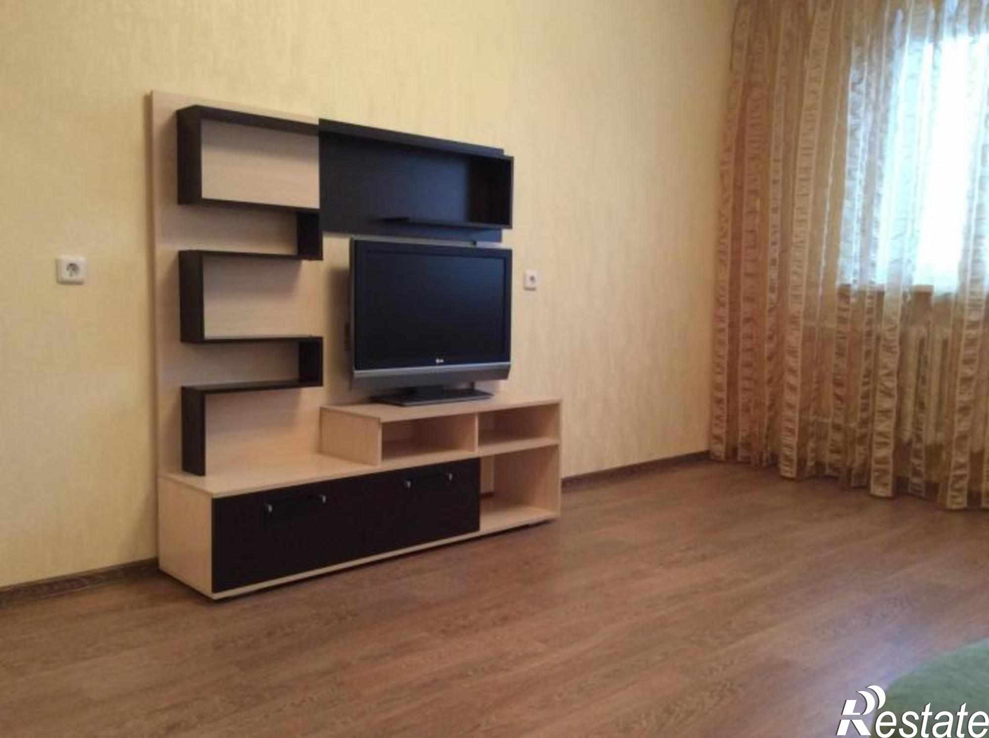 Сдать квартиру за 15 000 рублей на Нижняя Дуброва ул, 28