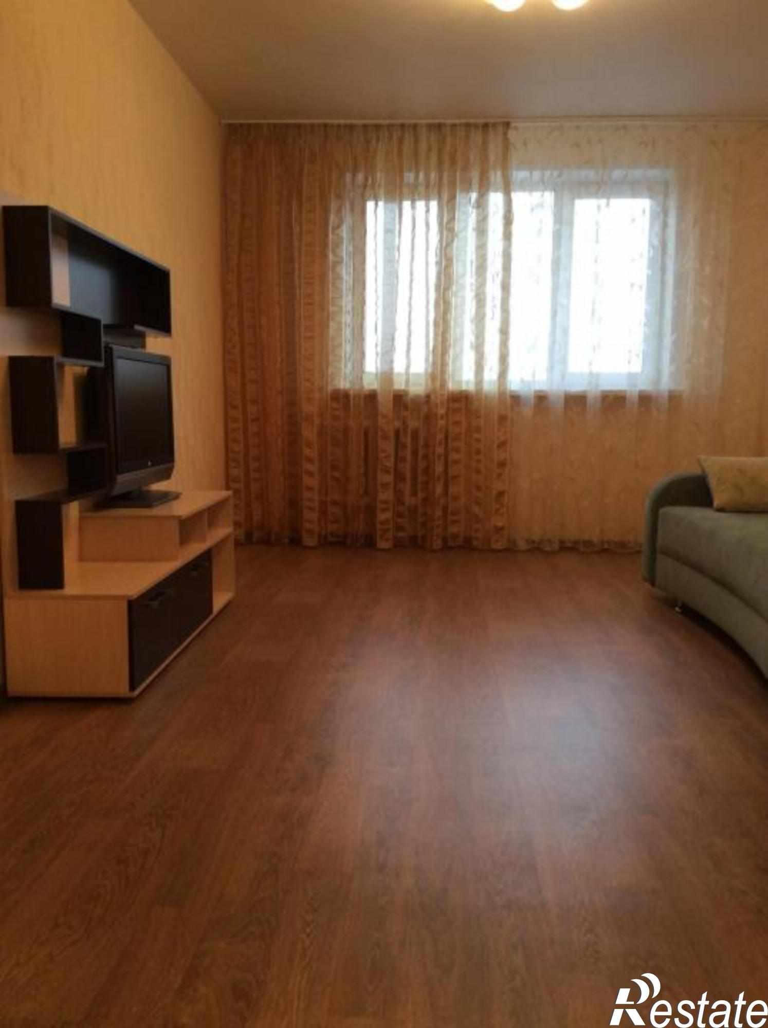 Сдать квартиру за 15 000 рублей на Нижняя Дуброва ул, 28