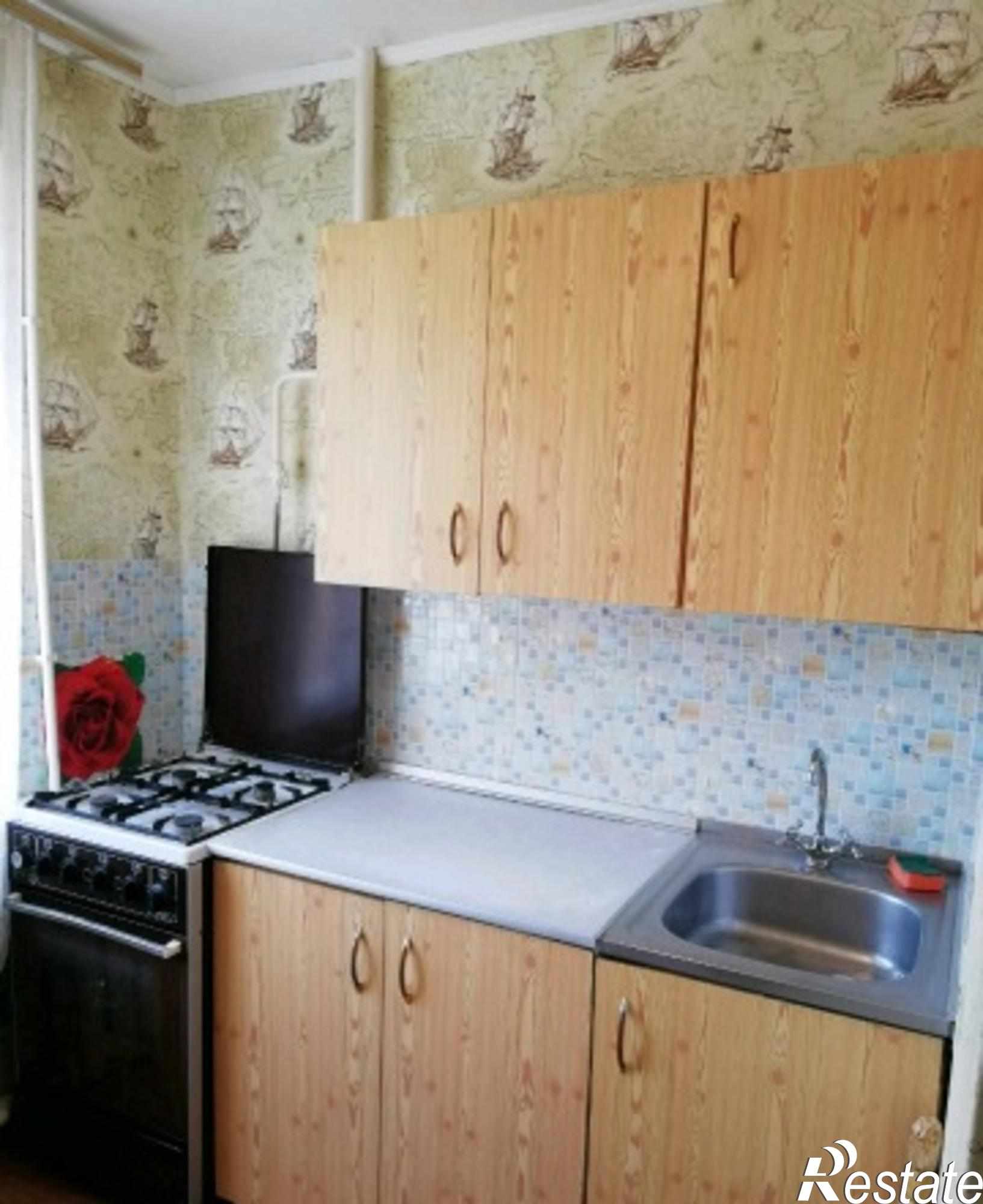Сдать квартиру за 15 000 рублей на Комиссарова ул, 61