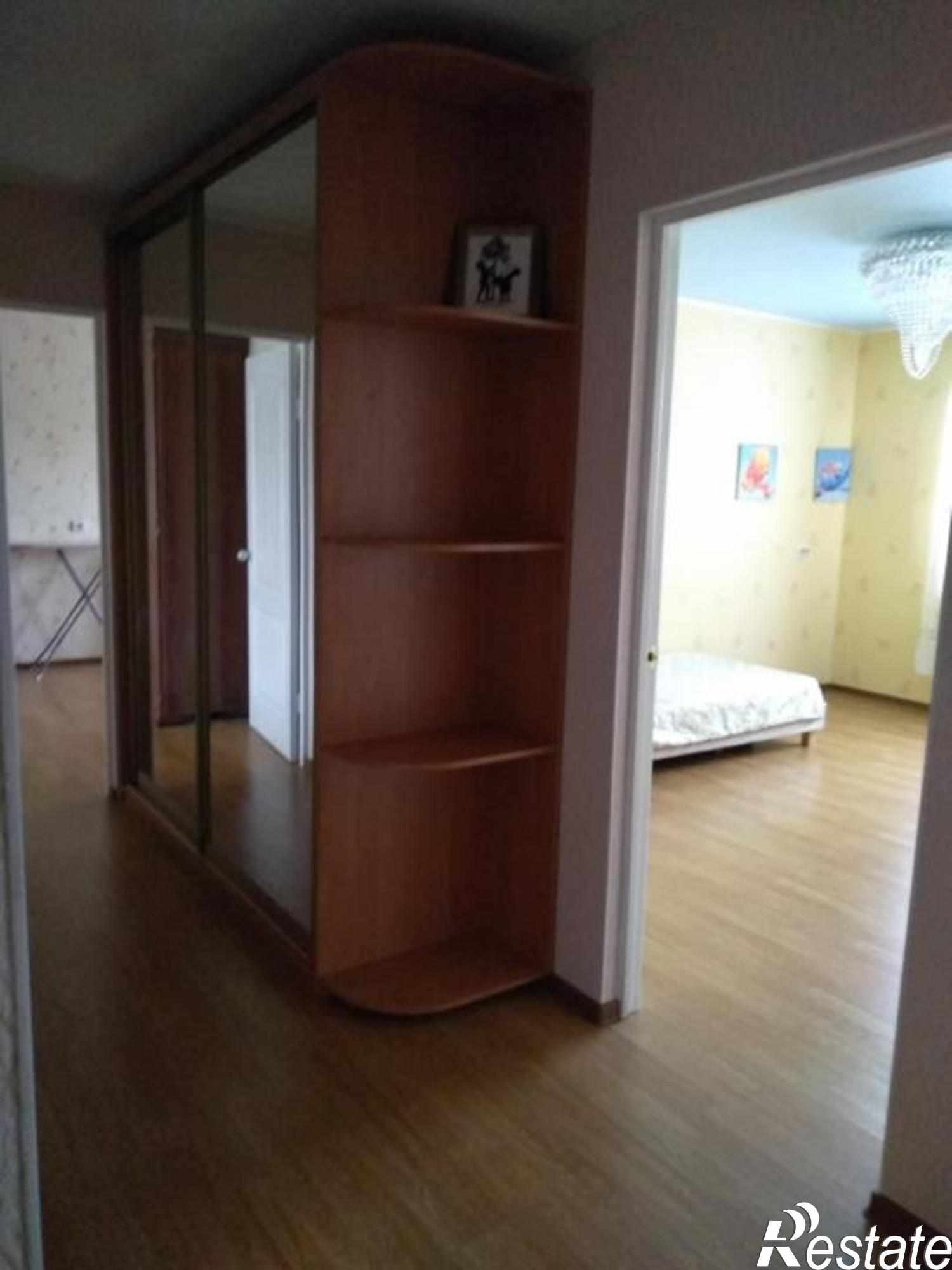 Сдать квартиру за 26 000 рублей на Безыменского ул, 17Г