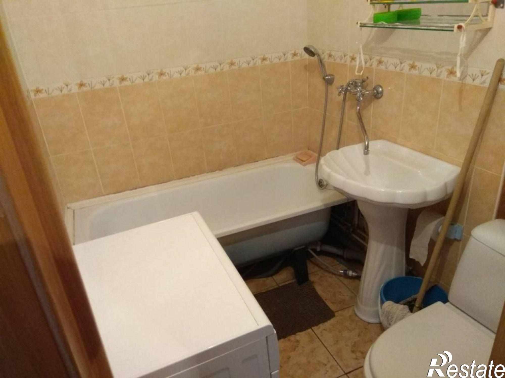 Сдать квартиру за 12 000 рублей на Усти-на-Лабе ул, 20