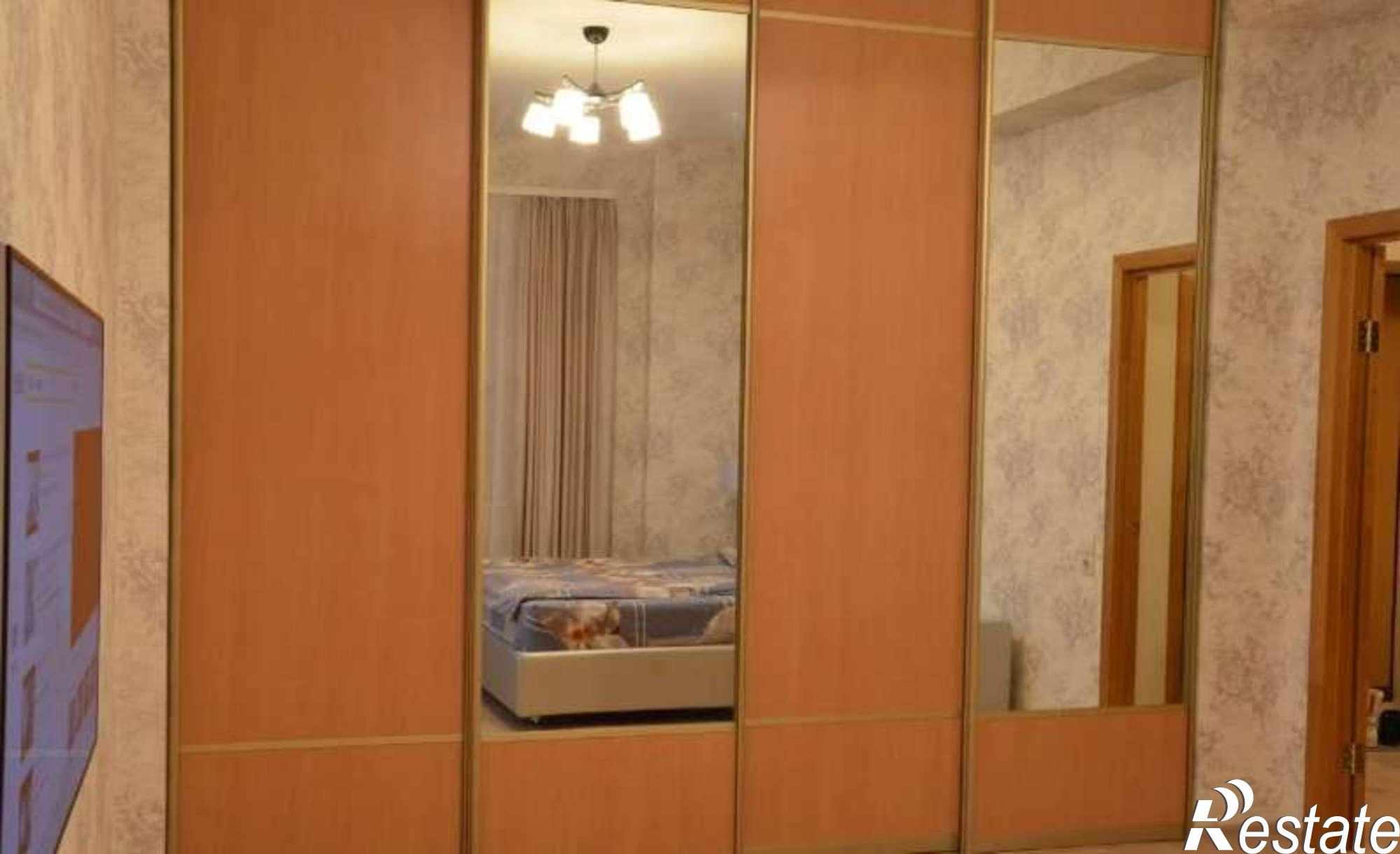 Сдать квартиру за 25 000 рублей на Горького ул, 76