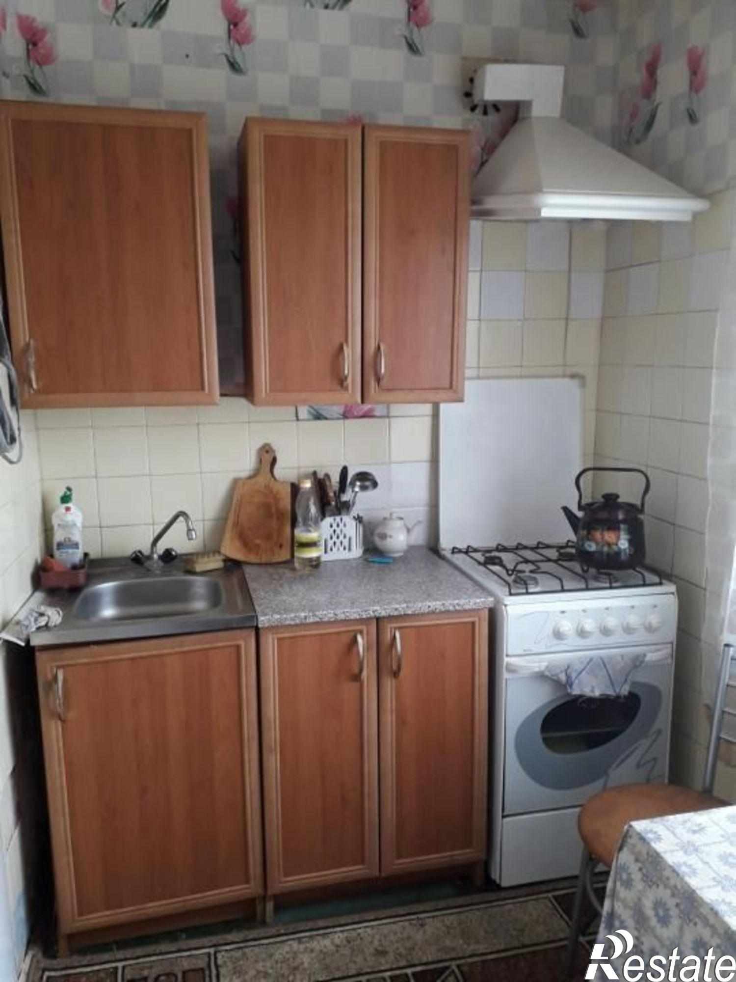 Сдать квартиру за 12 000 рублей на Сурикова ул, 18