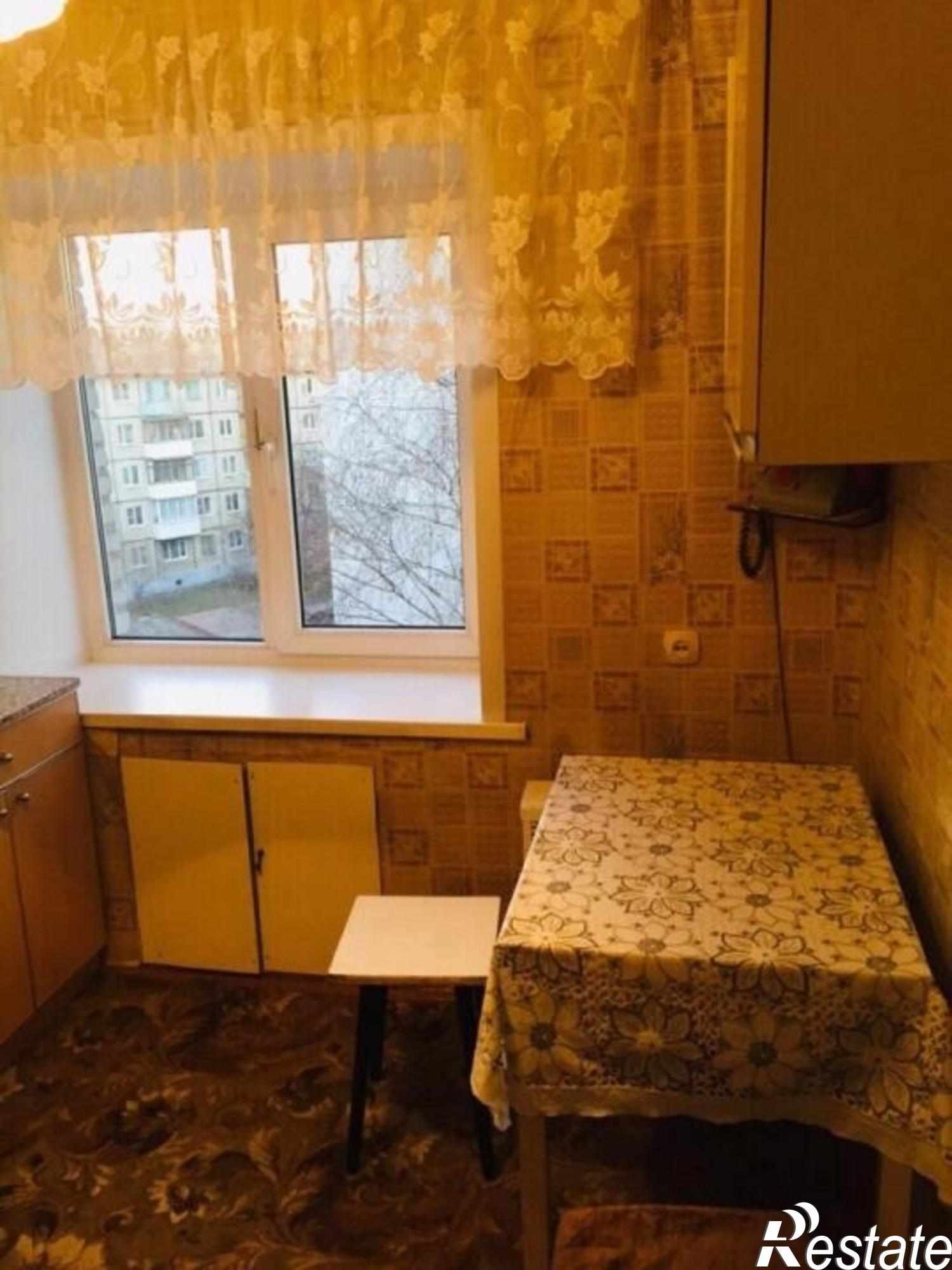 Сдать квартиру за 12 000 рублей на Горького ул, 96