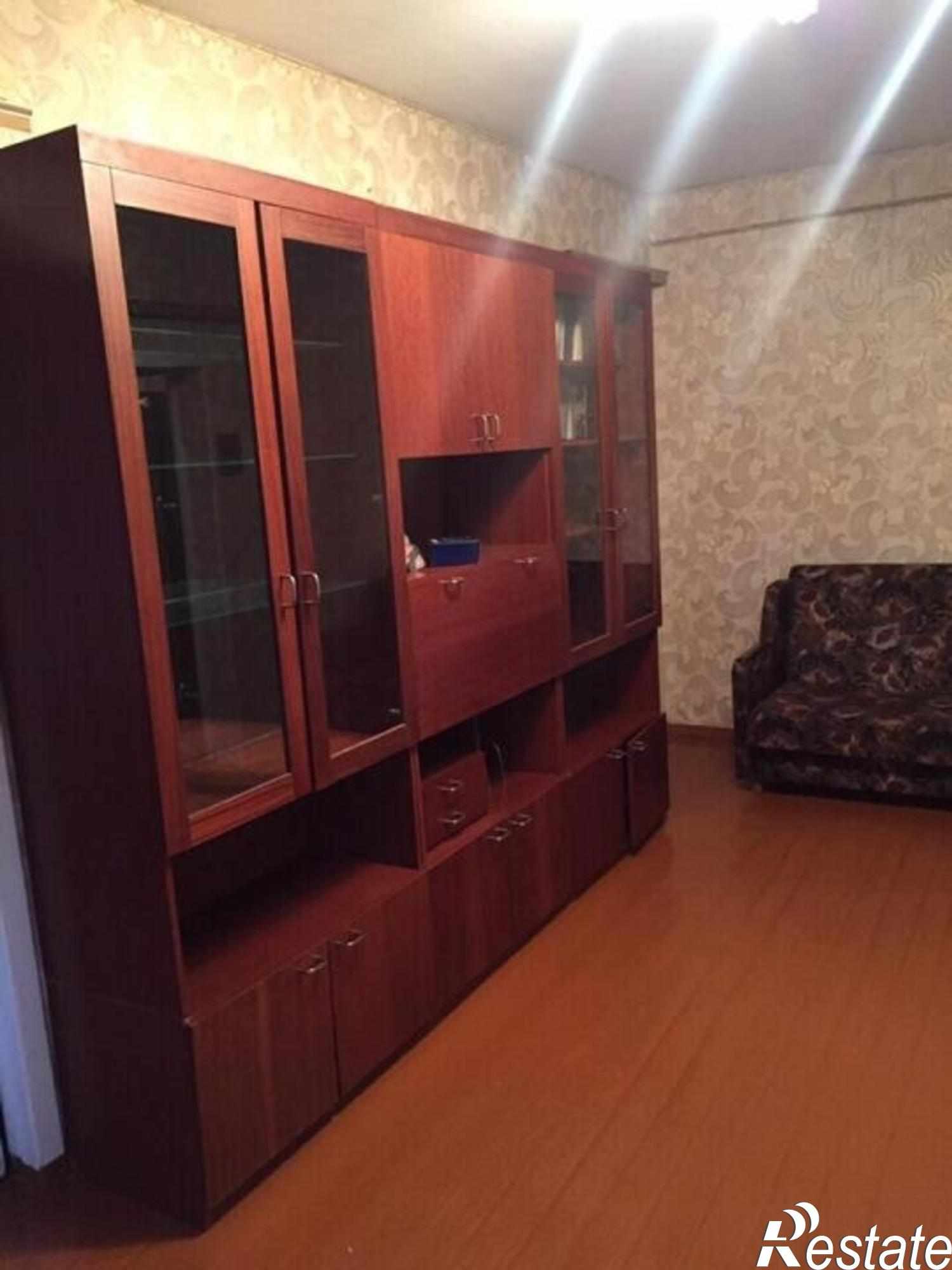 Сдать квартиру за 12 000 рублей на Горького ул, 96