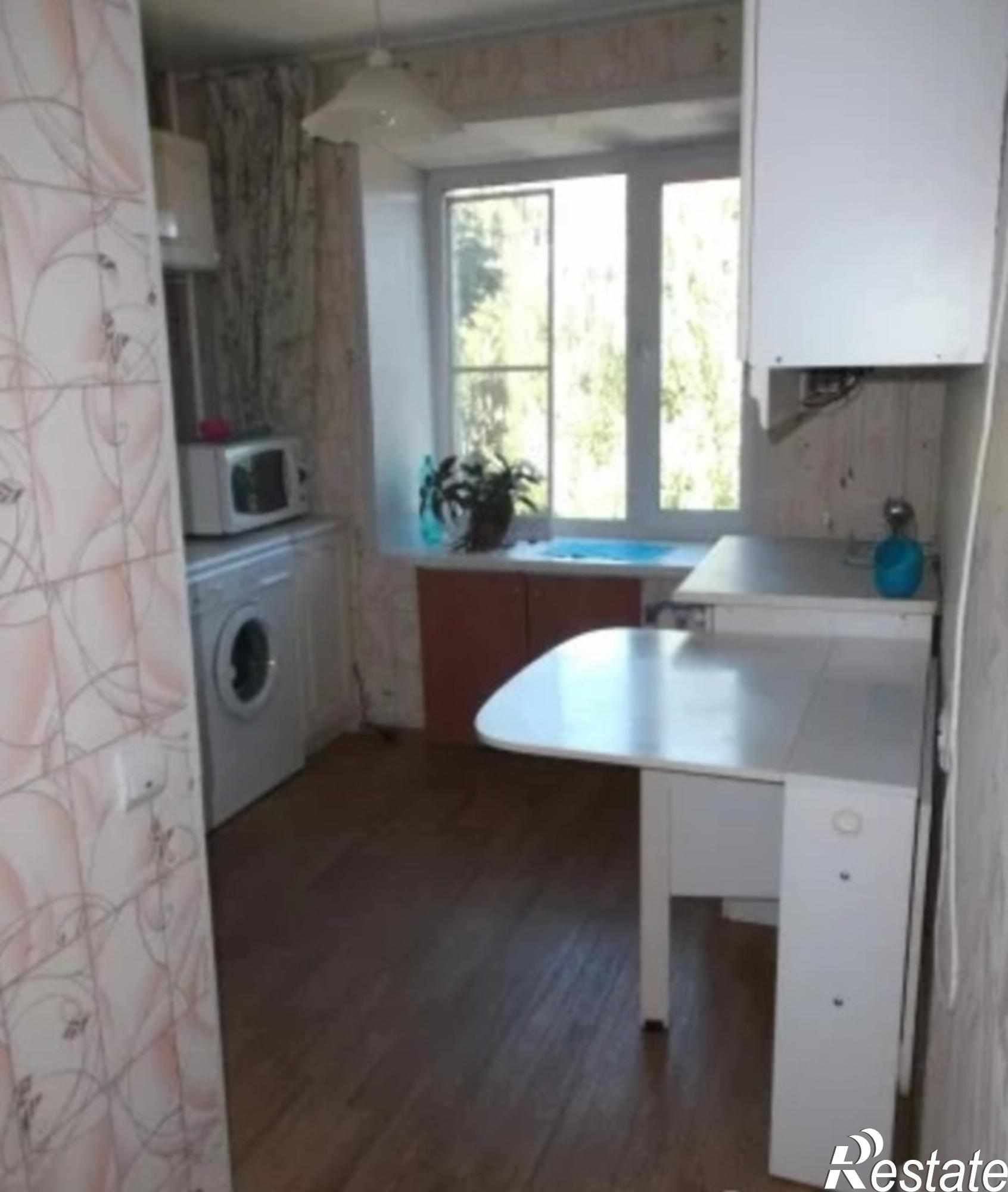 Сдать квартиру за 12 000 рублей на Комиссарова ул, 67