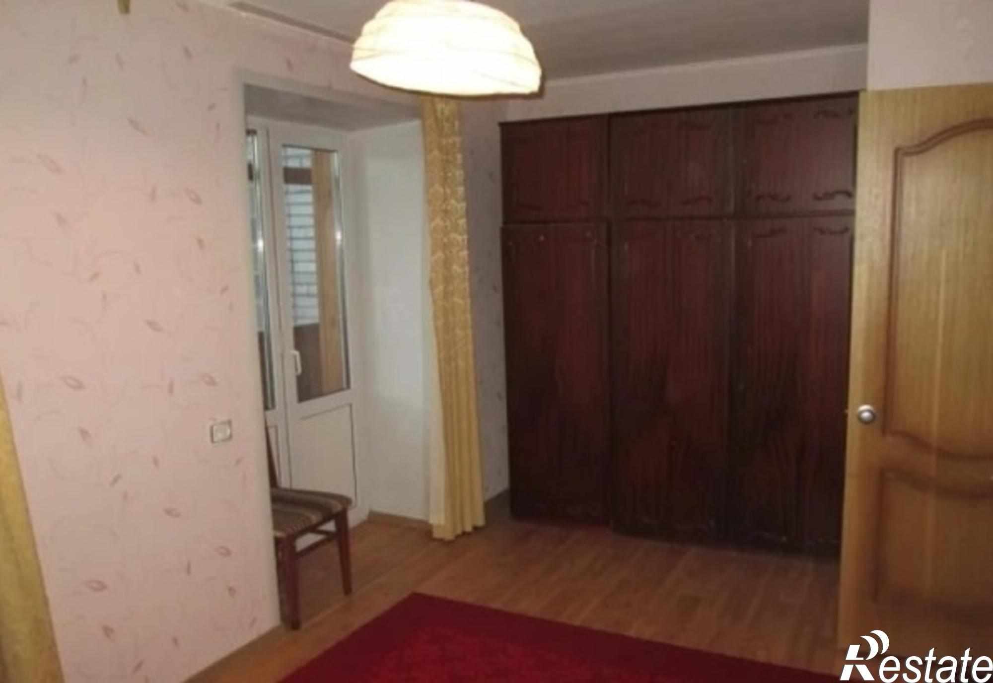 Сдать квартиру за 12 000 рублей на Комиссарова ул, 67