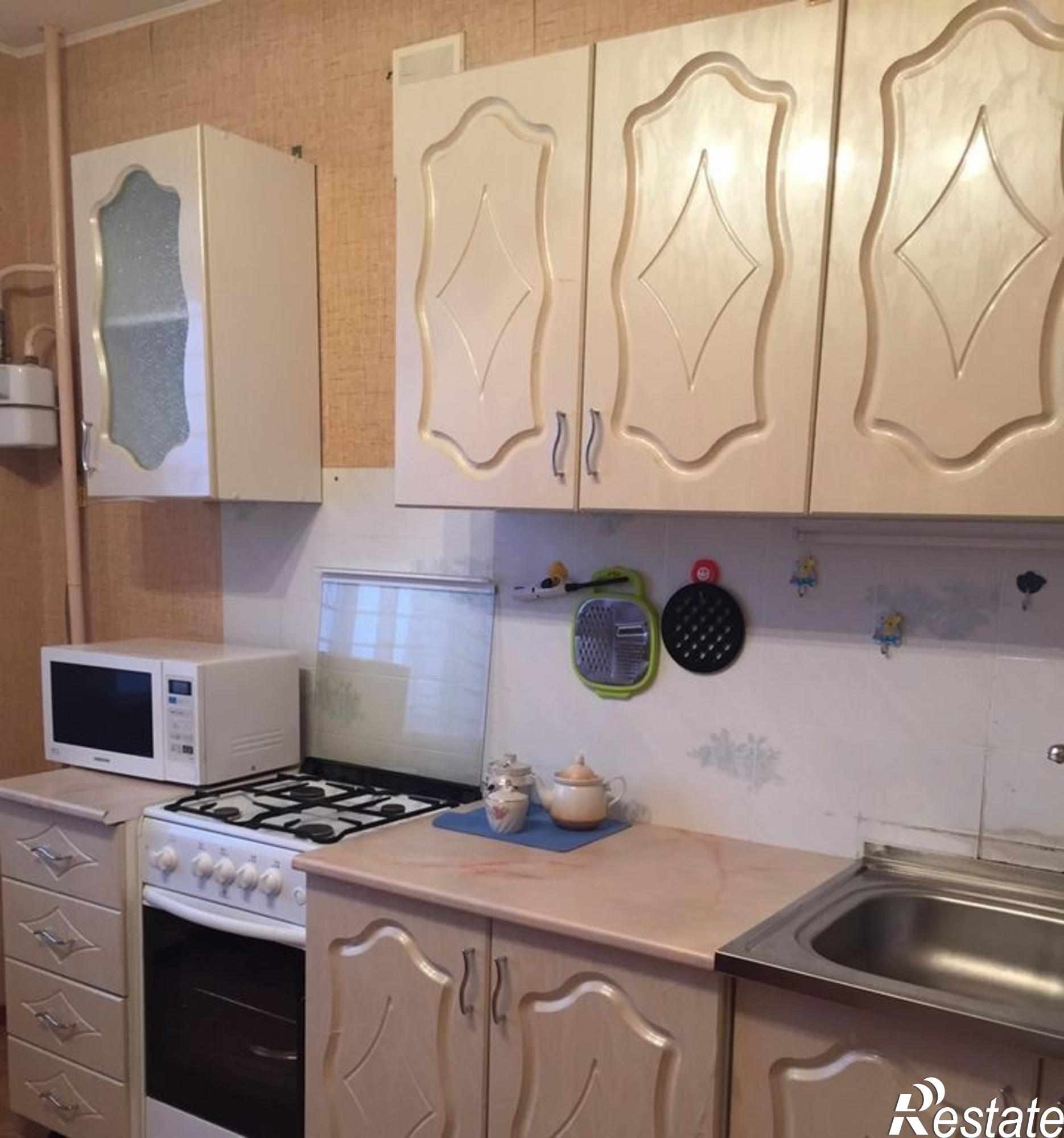 Сдать квартиру за 24 000 рублей на Безыменского ул, 17 Г