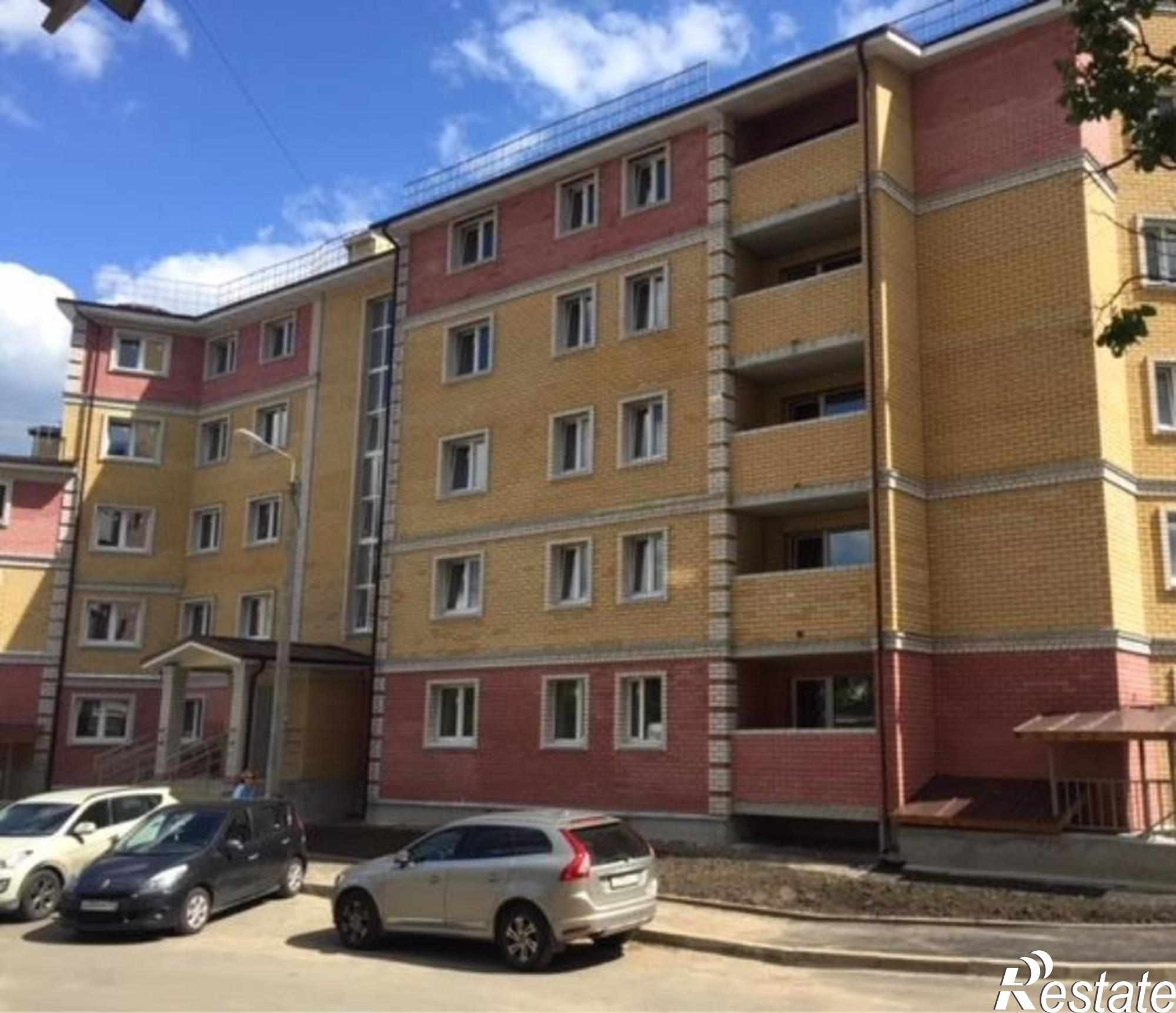 Сдать квартиру за 28 000 рублей на Малые Ременники ул, 9