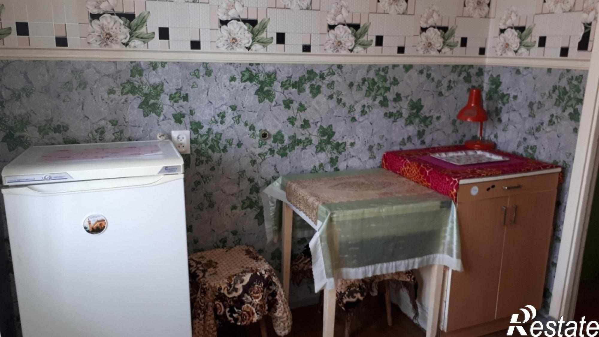 Сдать квартиру за 12 000 рублей на Комиссарова ул, 25