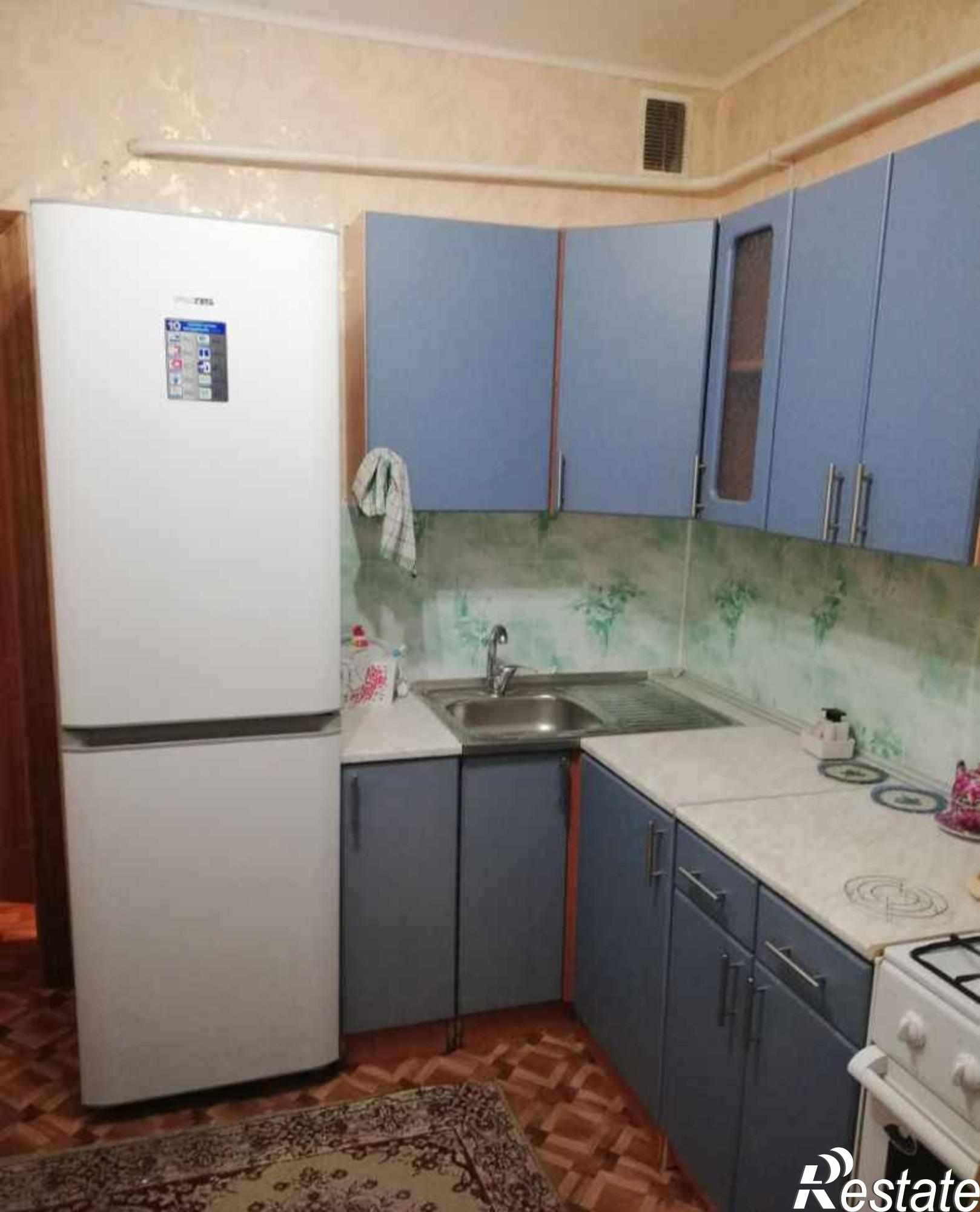Сдать квартиру за 12 000 рублей на Комиссарова ул, 3 Б