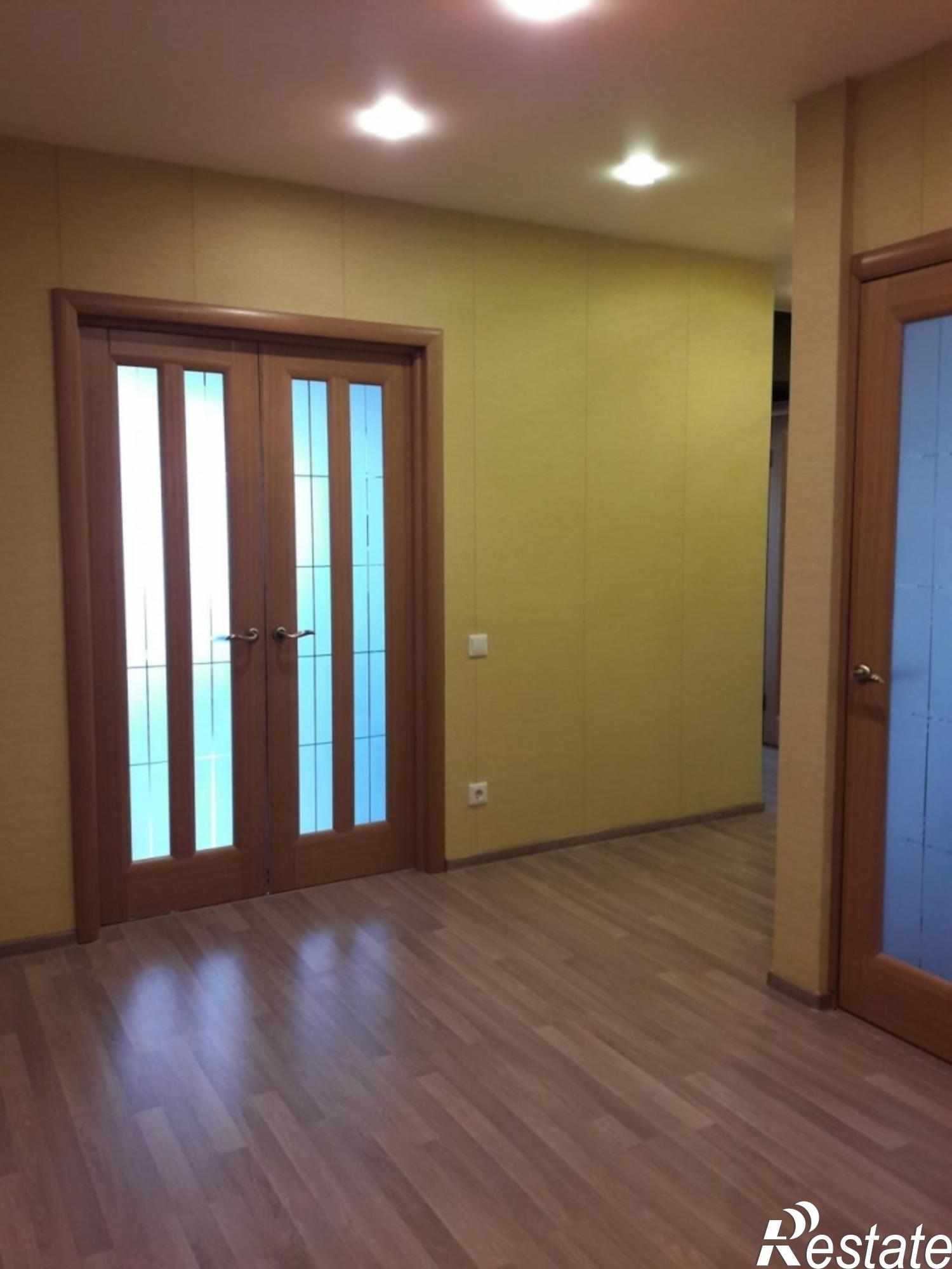 Сдать квартиру за 25 000 рублей на Безыменского ул, 6 А