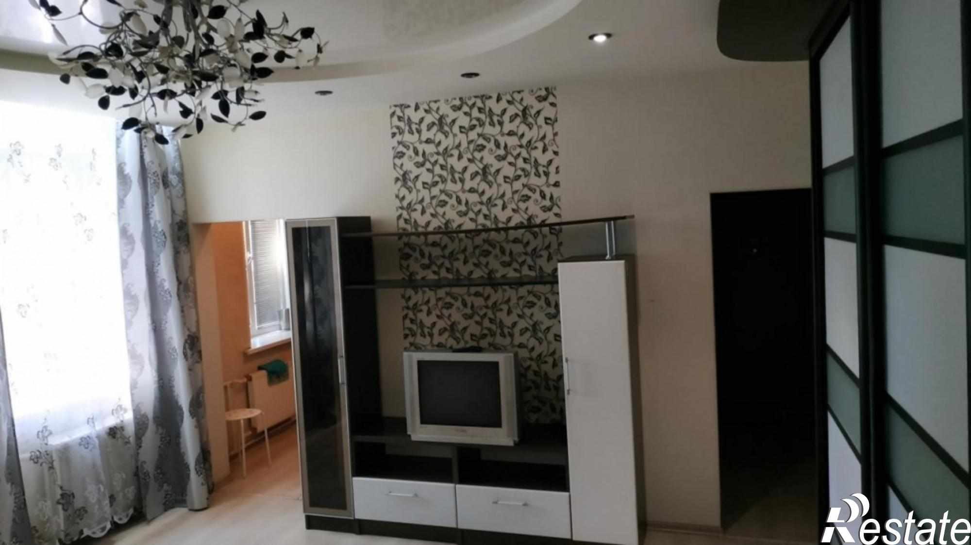 Сдать квартиру за 17 000 рублей на Алябьева ул, 13