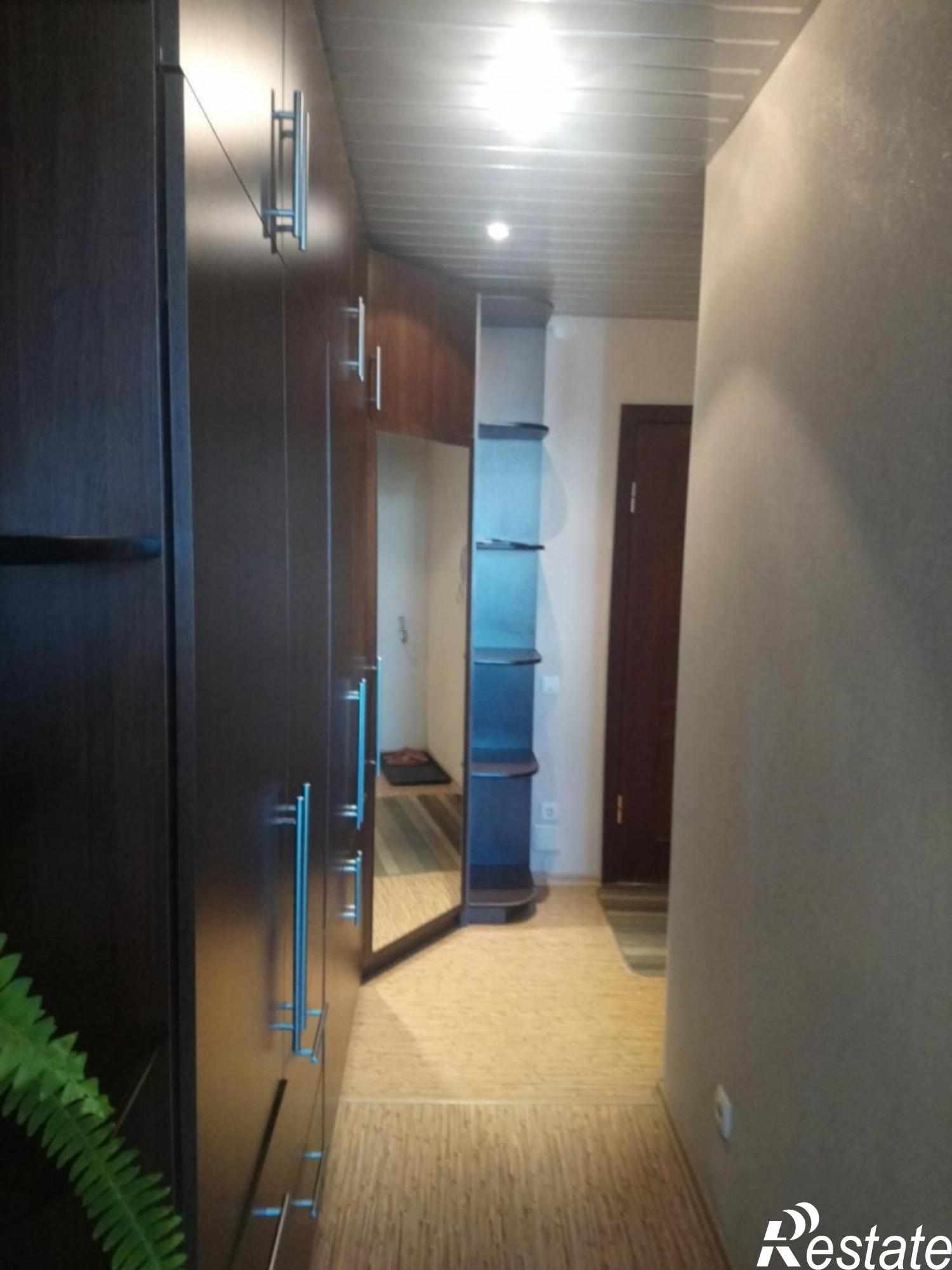 Сдать квартиру за 27 000 рублей на Строителей пр-кт, 15 Д
